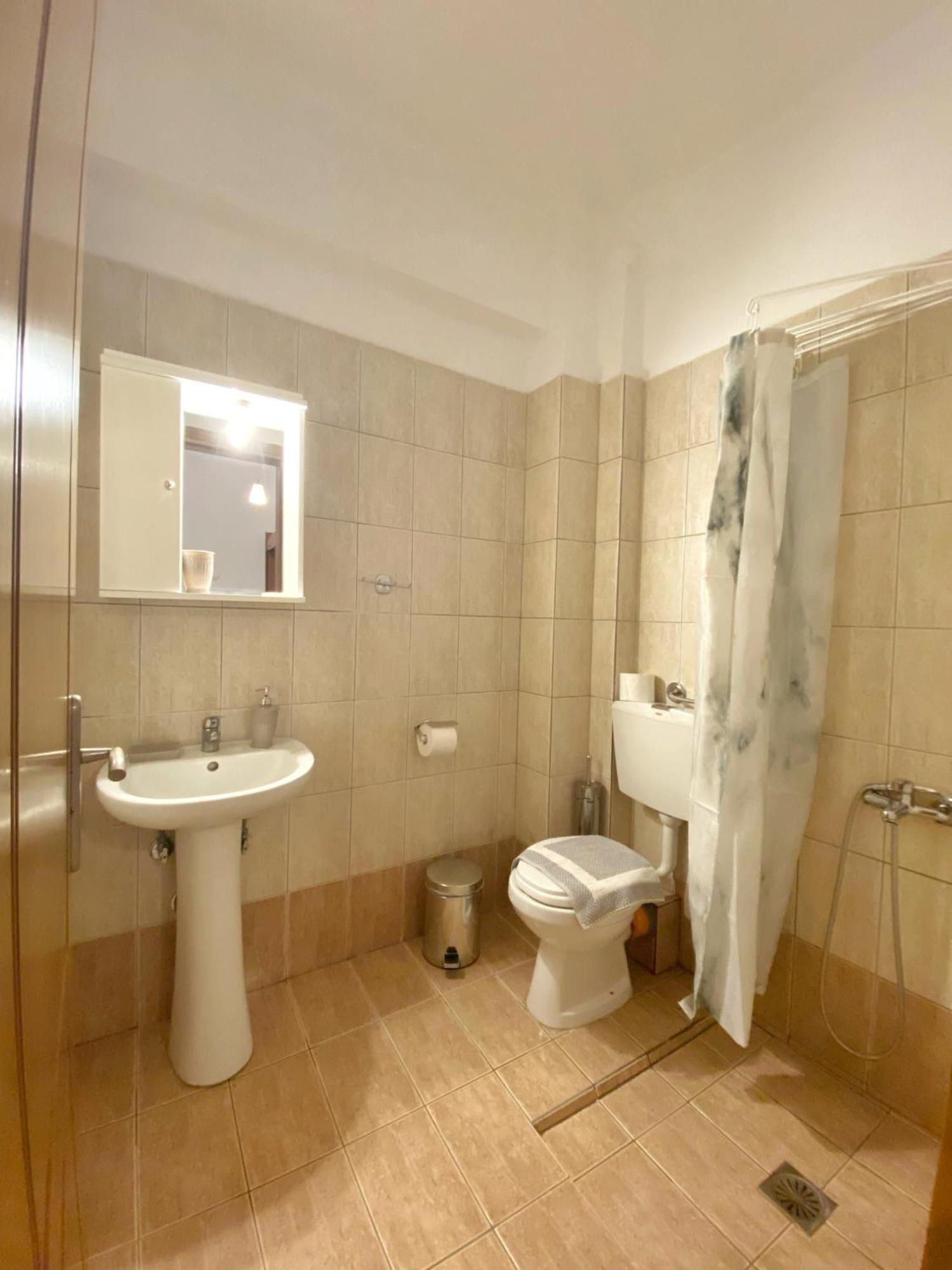 Delia Apartments Pefkochori Buitenkant foto
