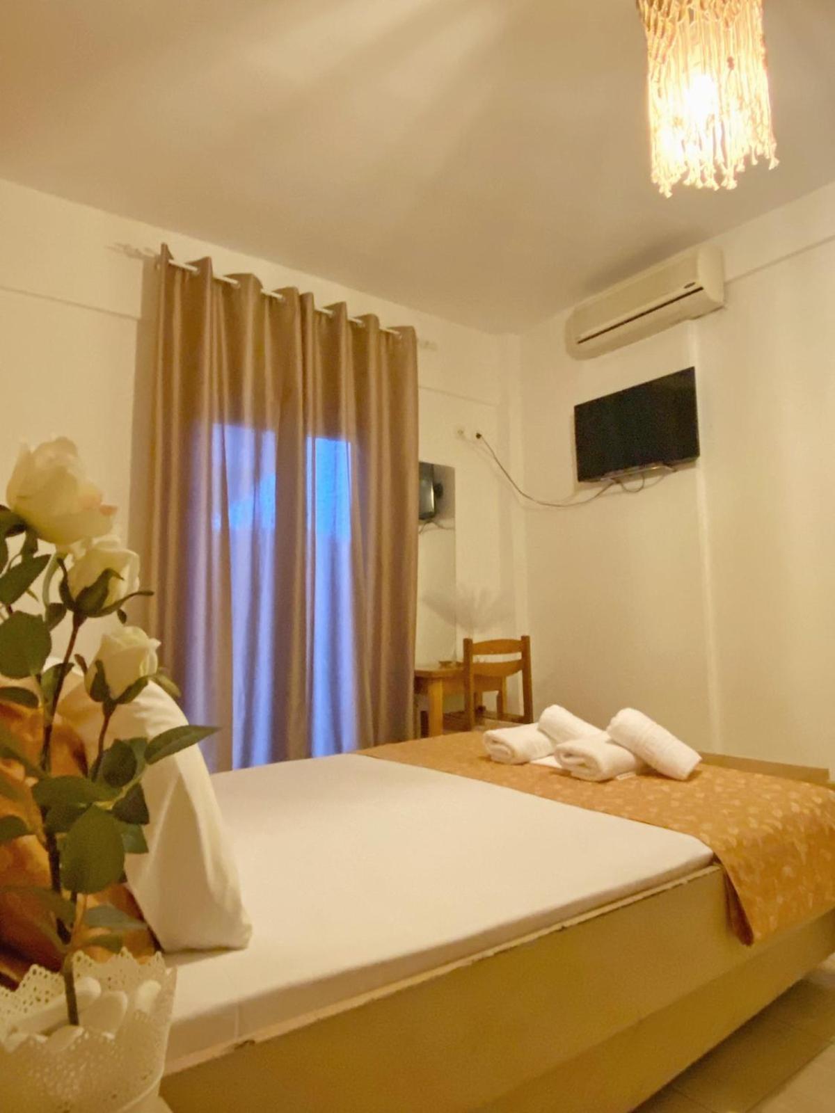 Delia Apartments Pefkochori Buitenkant foto