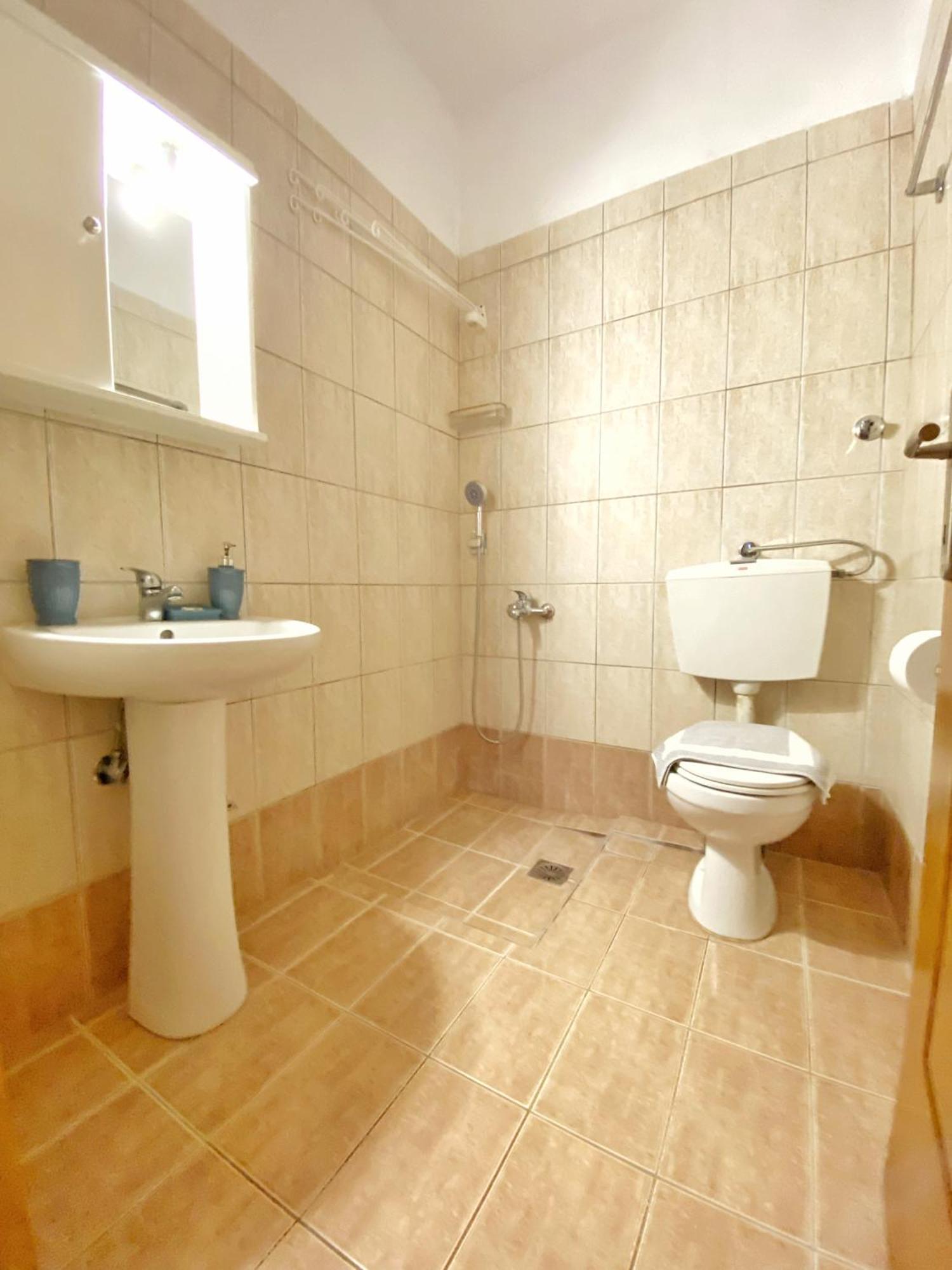 Delia Apartments Pefkochori Buitenkant foto